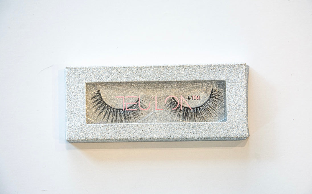 Lash Out Lashes (Choose from 5 fabulous varieties of lashes or Lash Out with the complete set!)
